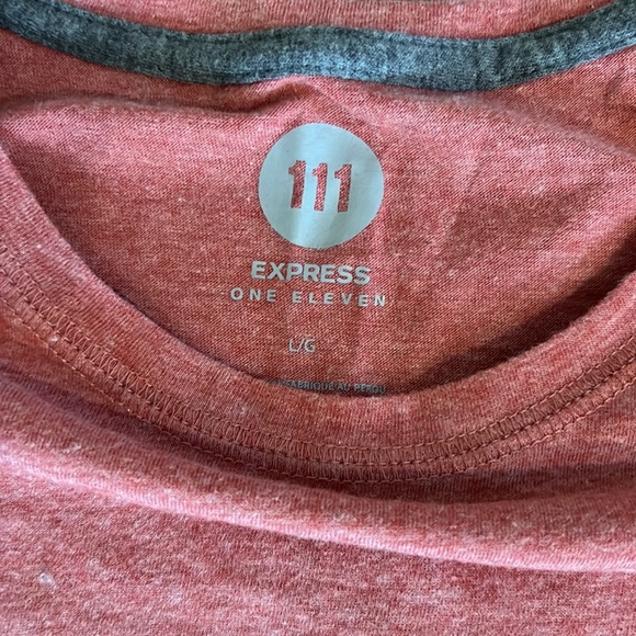 Express T shirt size L - Picture 2 of 3